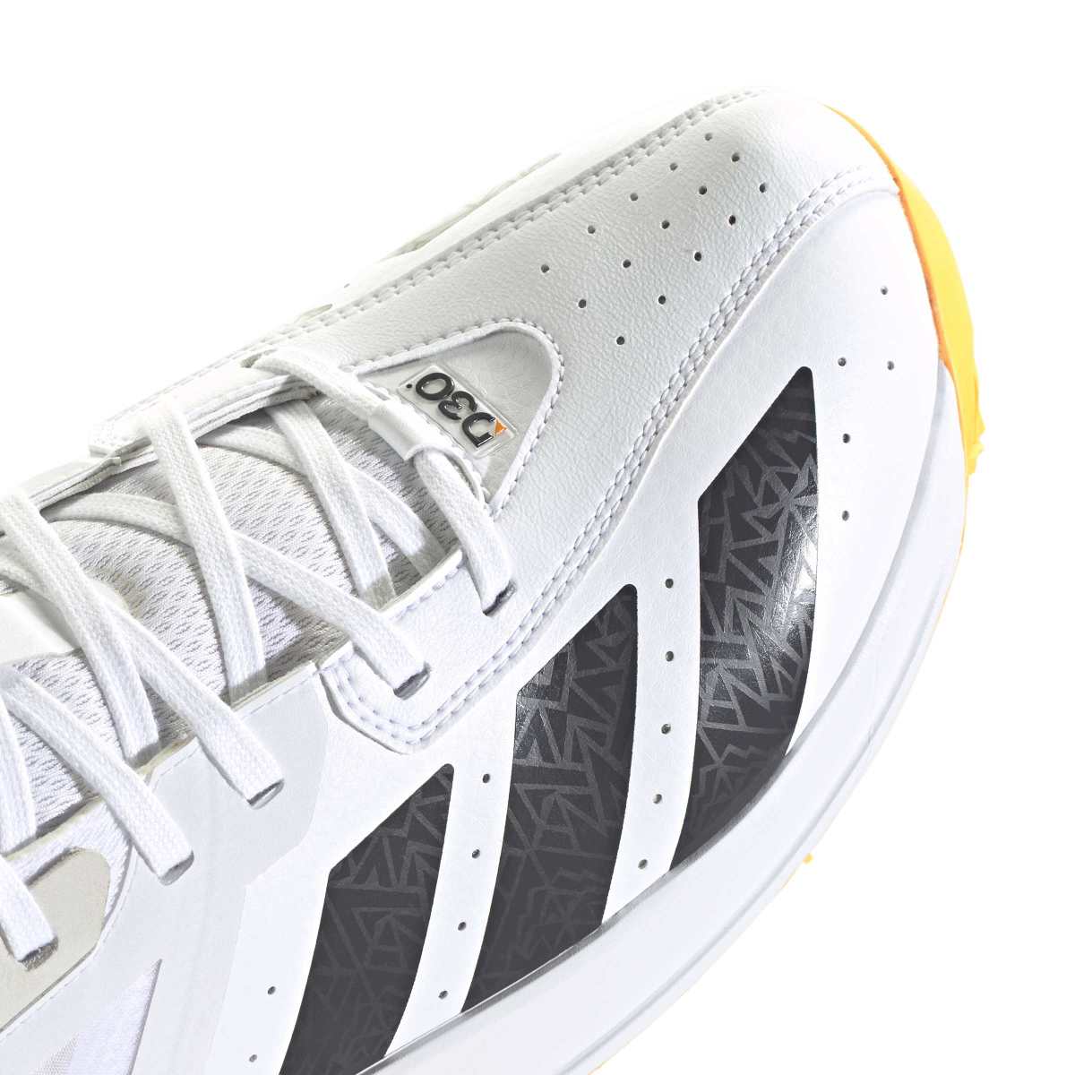 22YDS Incurza Cricket Spikes